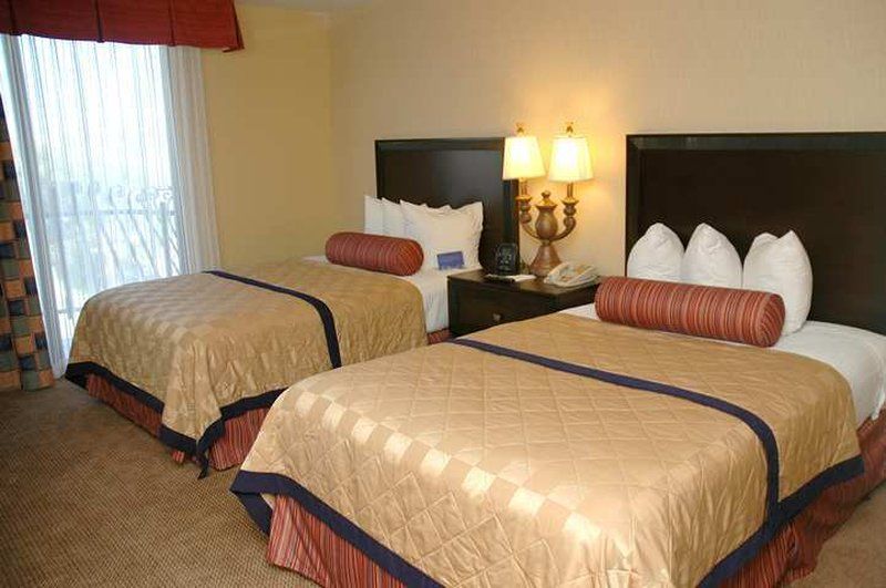 Embassy Suites By Hilton Kansas City Plaza Quarto foto